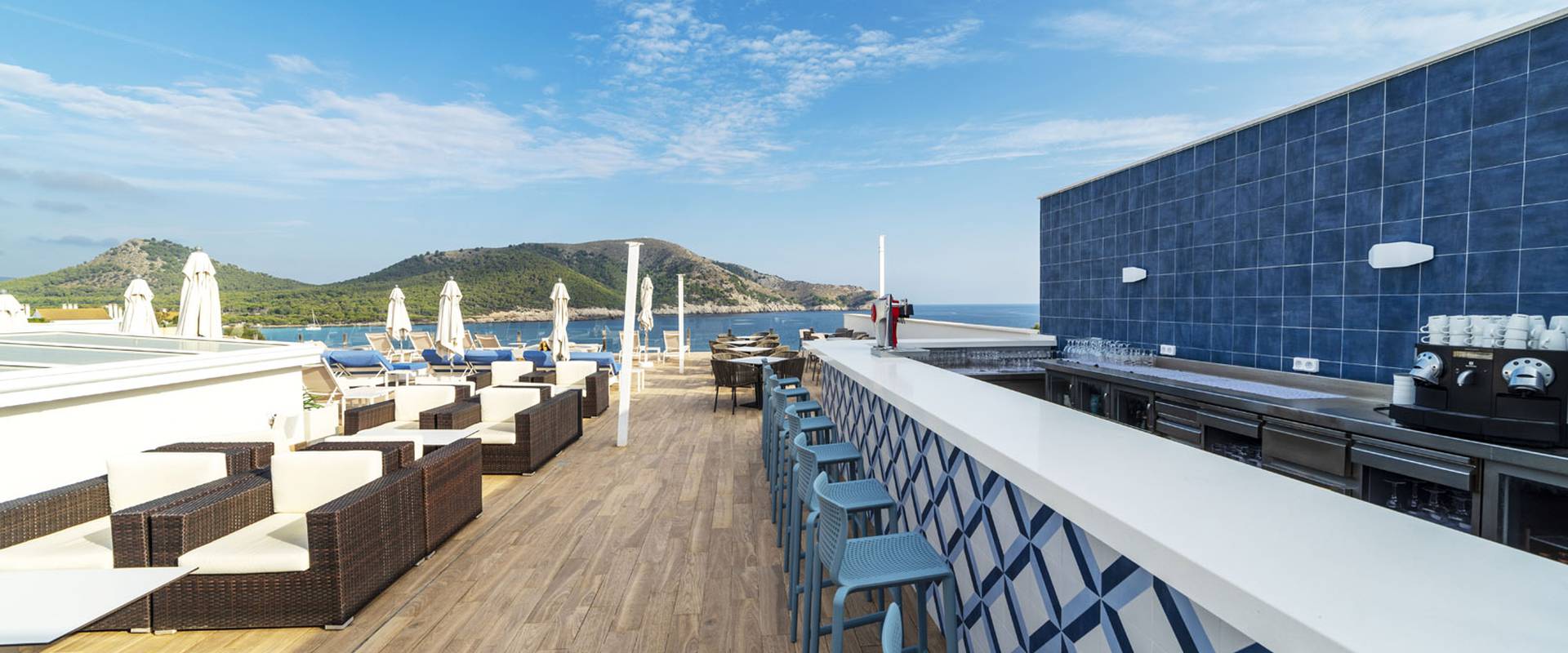 Sky bar Parque Nereida Suites Hotel Cala Ratjada Sky bar Parque Nereida Suites Hotel Cala Ratjada
