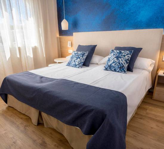 2 bedroom suite Parque Nereida Suites Hotel Cala Ratjada