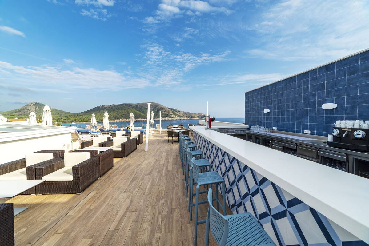 Sky bar Parque Nereida Suites Hotel Cala Ratjada Sky bar Parque Nereida Suites Hotel Cala Ratjada