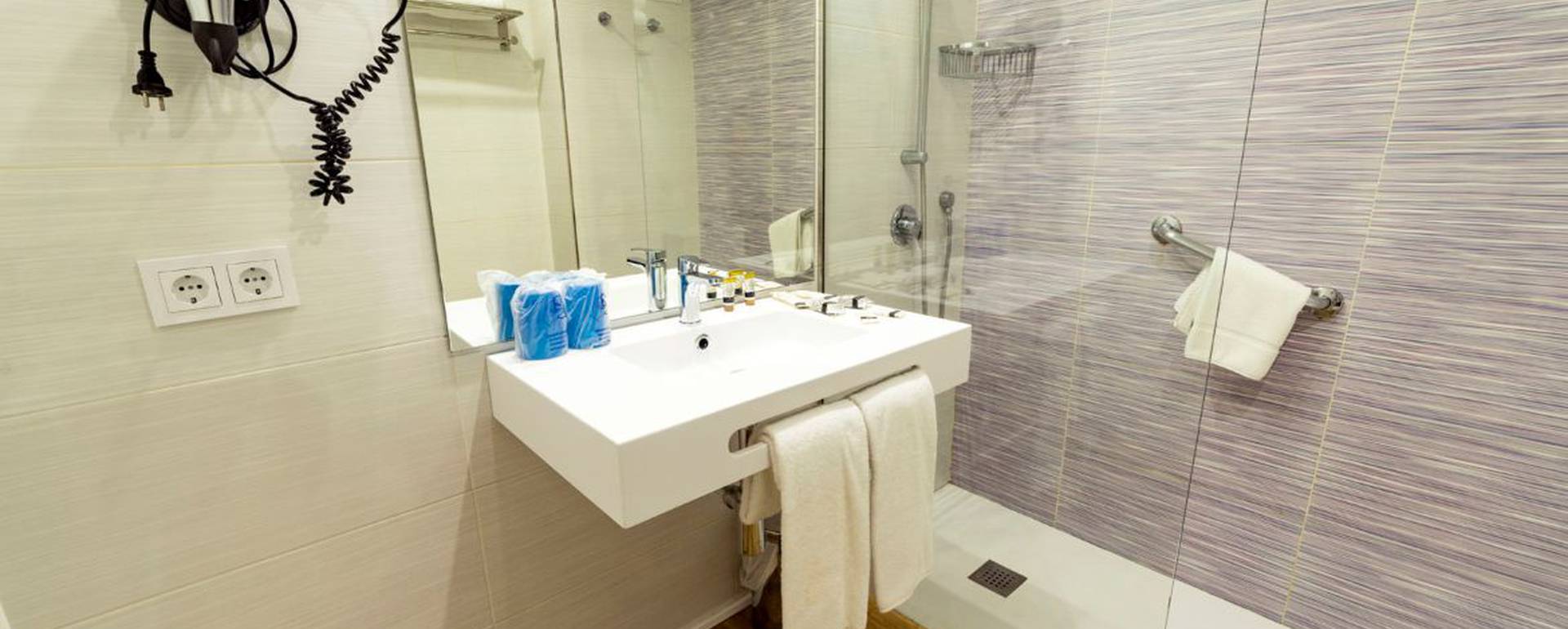 Suite de 2 dormitorios Parque Nereida Suites Hotel Cala Ratjada Suite de 2 dormitorios Parque Nereida Suites Hotel Cala Ratjada