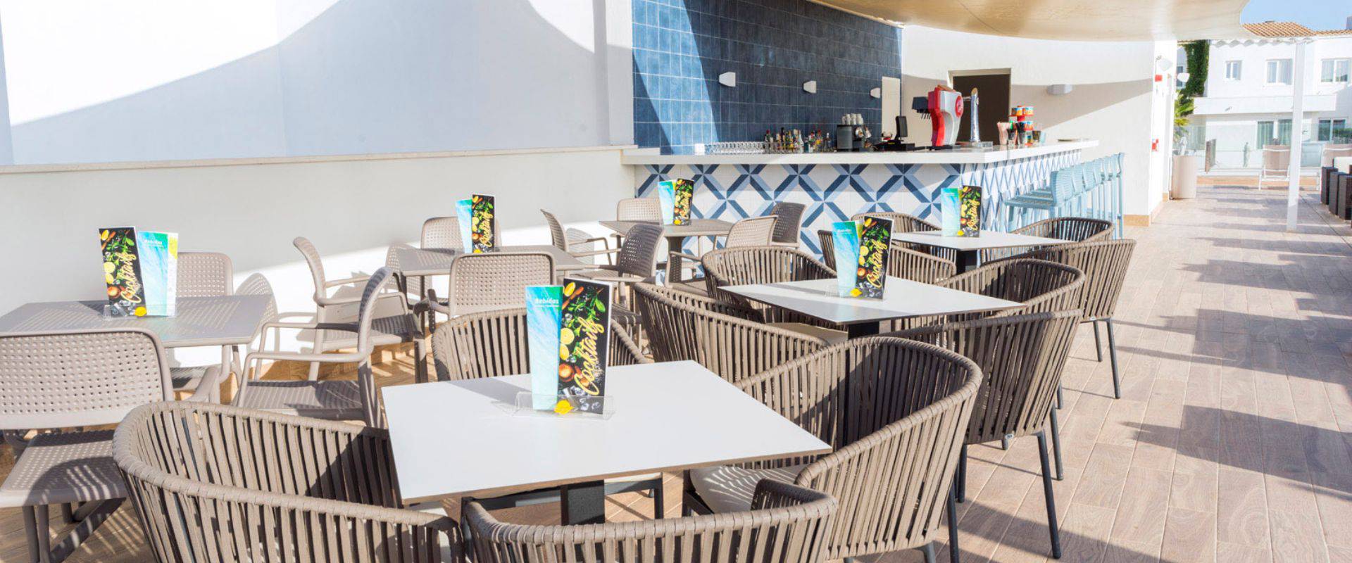 Sky bar Parque Nereida Suites Hotel Cala Ratjada Sky bar Parque Nereida Suites Hotel Cala Ratjada