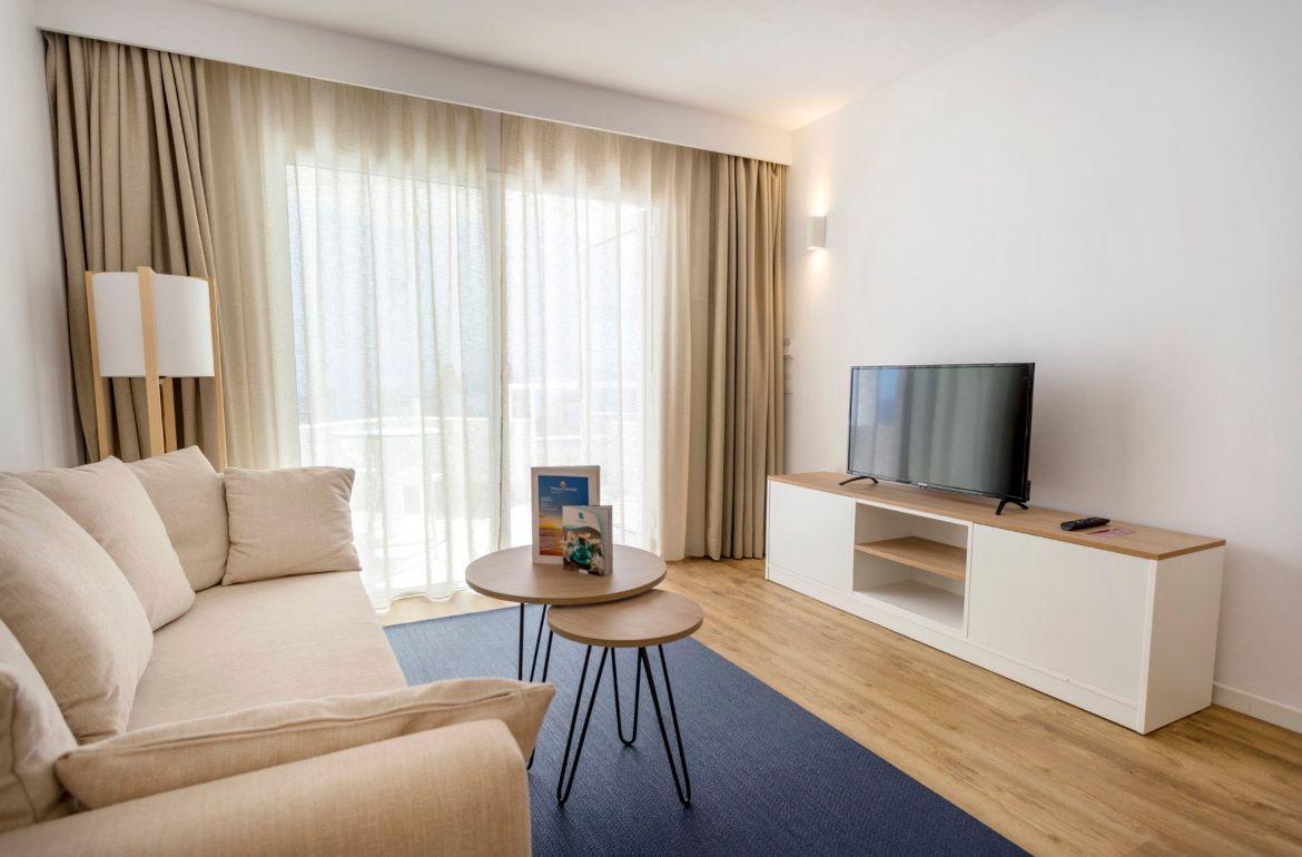 Suite Vista Mar Lateral Parque Nereida Suites Hotel Cala Ratjada Suite Vista Mar Lateral Parque Nereida Suites Hotel Cala Ratjada